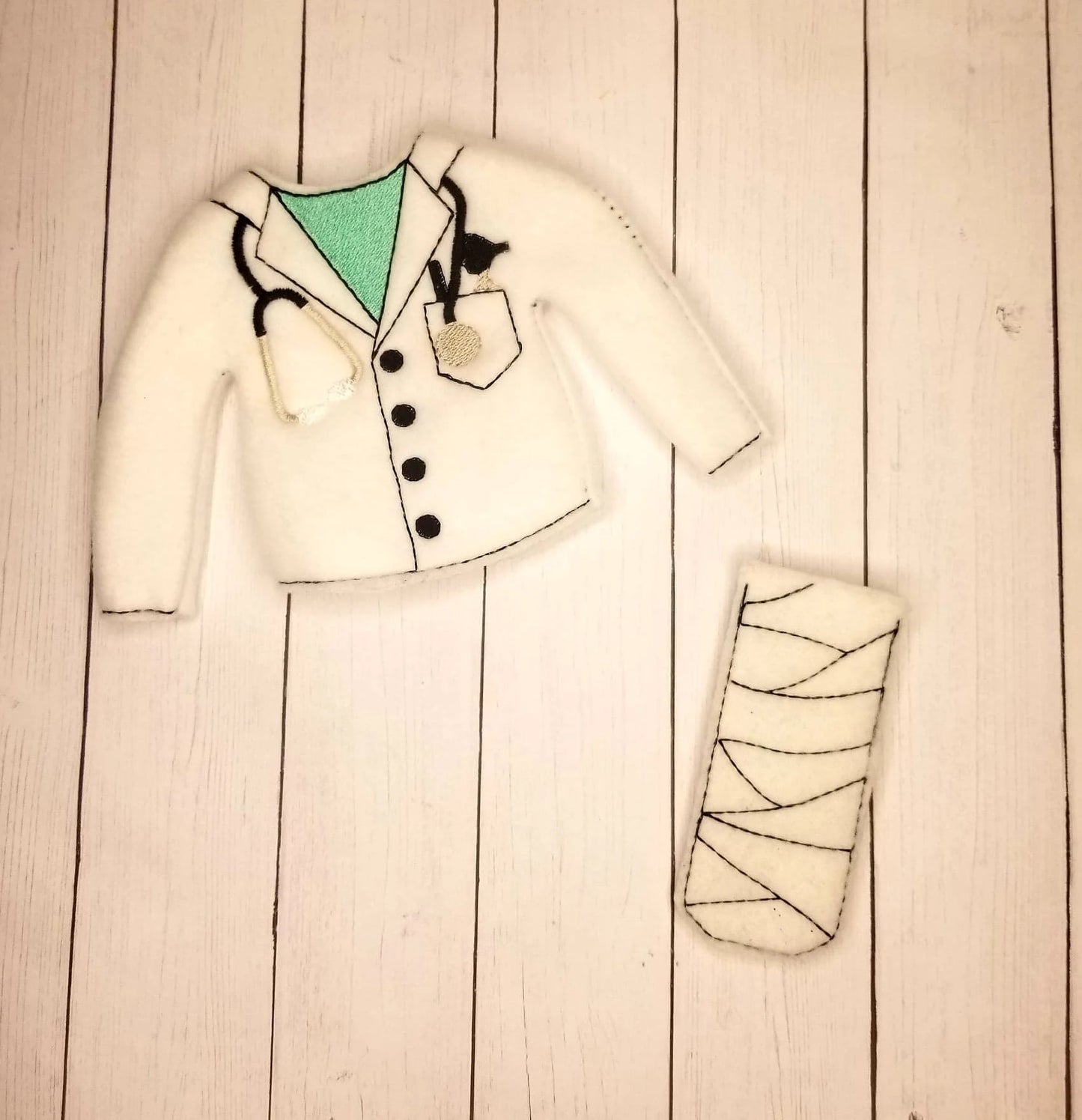 Doctor and cast  Elf Sweater