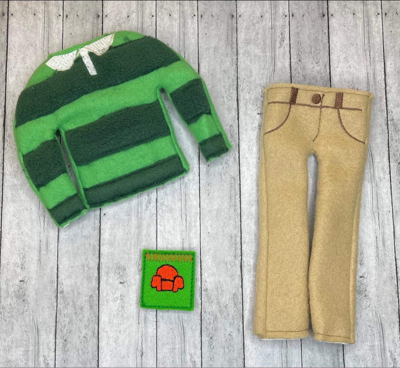 Steve Elf Sweater Set